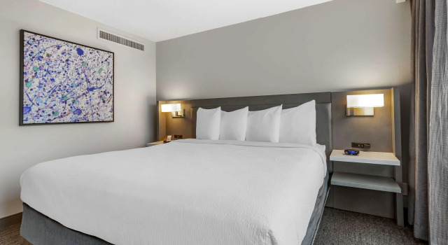 Двухместный люкс с 2 комнатами Best Western Premier Rockville Hotel & Suites