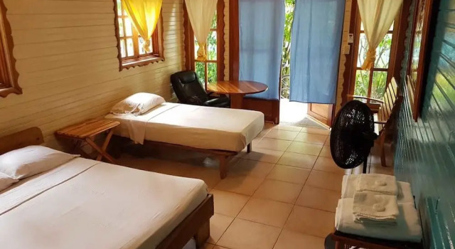 Koko Acqua Lodge, Book Hotel Bocas del Toro Isla Colon