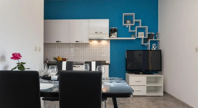 Апартаменты Comfort с 2 комнатами Apartments Paradis