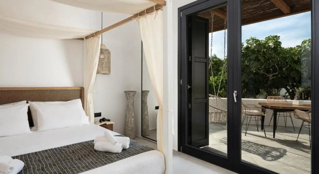 Athina Milos Suites, Prenota Appartamento Hotel a Milo con parcheggio, Parcheggio