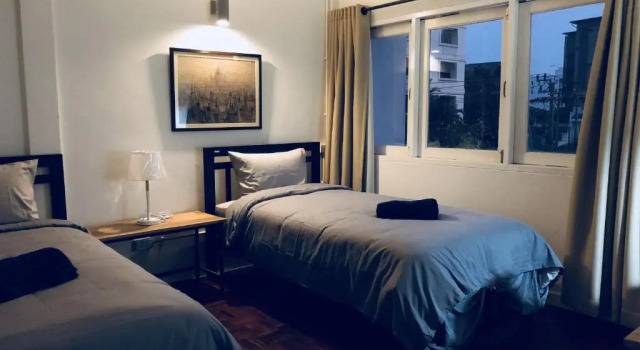 Кровать в общем номере (женский номер) Pingplalee House