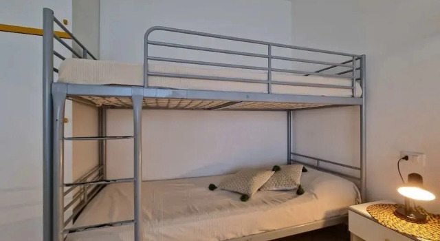 Апартаменты c 1 комнатой с балконом и с видом на океан Luminous one Bedroom Flat With Side sea View