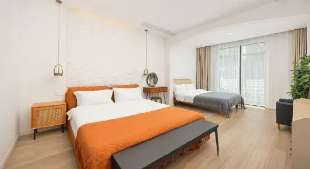 Люкс Deluxe 2nd-Home Hostel