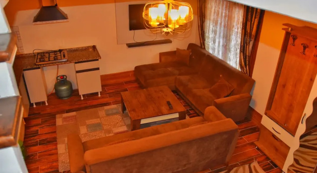 Ada Bungalow Hotel