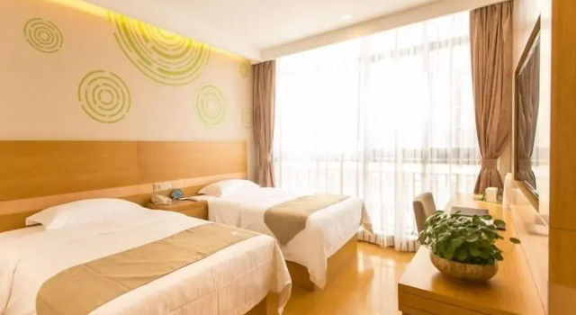 Номер Comfort GreenTree Inn Suzhou North Zhongshan Road Weiye Yingchun Plaza Business Hotel