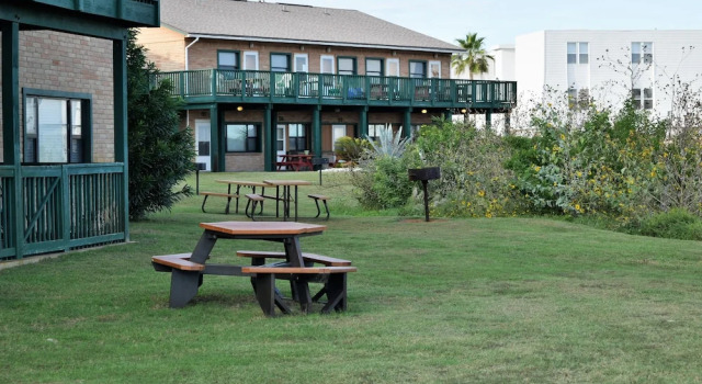47 Sea Isle Village - One Bedroom Bungalow