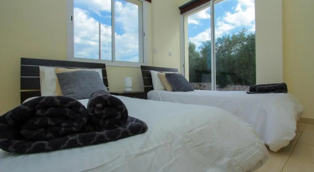 Theos Club Villas 3