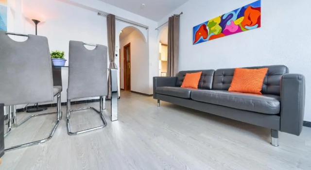 Holidays2Fuengirola Palangreros 100 mts from Beach and promenade