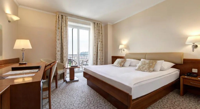Двухместный номер Executive Eurostars uHOTEL