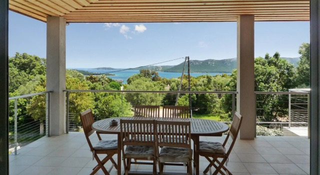 House With 3 Bedrooms in Porto-vecchio, With Wonderful Mountain View,, Varaa Hotelli Porto-Vecchio 