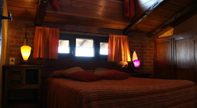 Agroturismo Maddiola, Rezerwuj Hotel Hotele w Baskonia z parkingiem, Parking