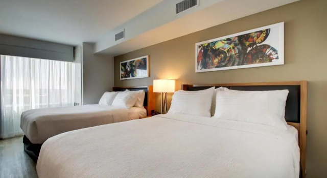 Люкс Holiday Inn & Suites Peoria At Grand Prairie by IHG