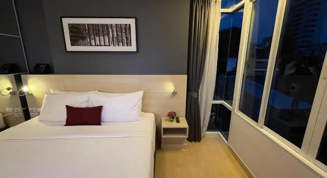 Двухместный номер Deluxe с видом на город Arize Hotel Sukhumvit