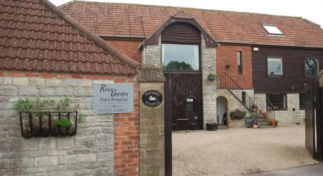 River Garden B&B, Varaa Bed and Breakfast Yeovil 