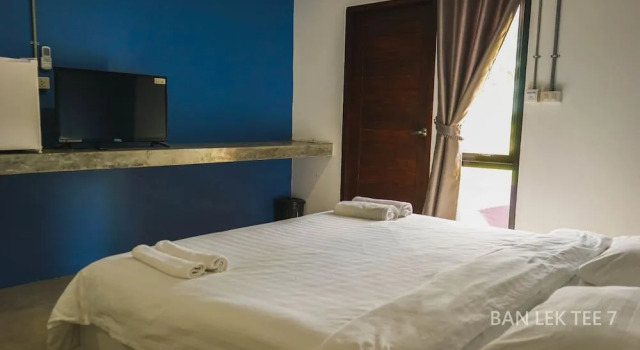 Ban Lek Tee 7, Prenota Hotel Nam Song 