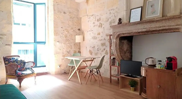 B&B Bordeaux Saint Michel, Забронировать Отель Отели Бордо 4 звезды, рядом с Гран-театр, 4*