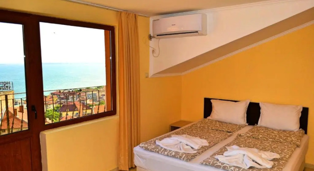 Joro Guest House, Забронировать Гостевой дом Гостевые дома Свети-Влас, Гостевой дом