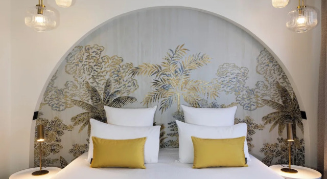 Двухместный номер Deluxe Hotel Elysées Bassano
