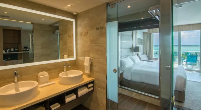Номер Standard с балконом Resorts World Bimini