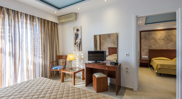 Gaia Royal Hotel
