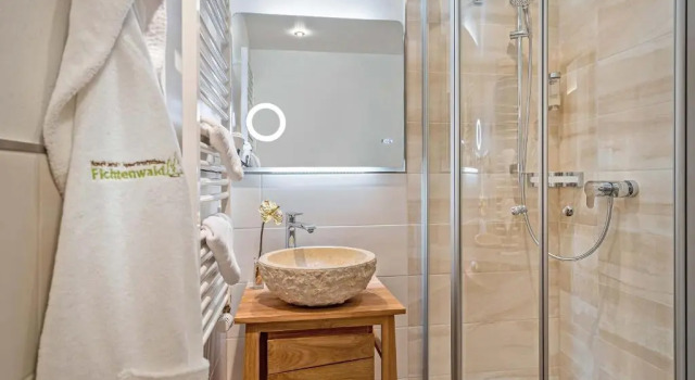 Номер Superior Fichtenwald-Ihr Boutique I Glück`s Hotel - Ihr Kraftort - Wasserwelten Bad Füssing