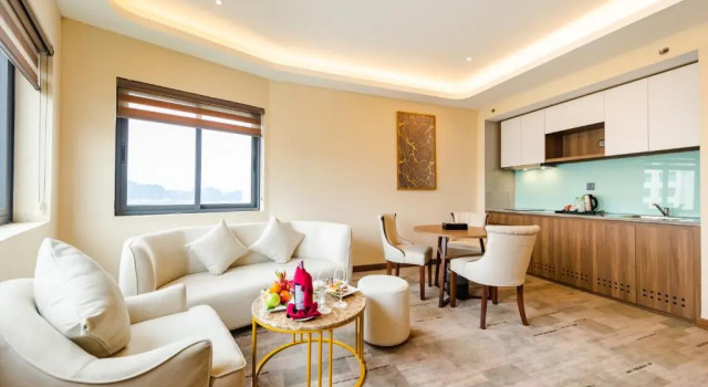 Люкс Deluxe Muong Thanh Luxury Ha Long Centre II
