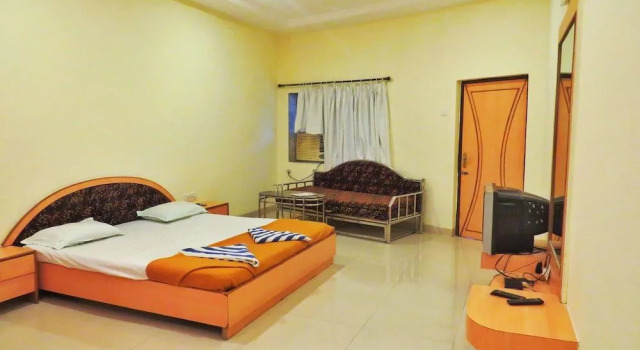 Golden Resort, Забронировать Курортный отель Отели штата Махараштры 3 звезды, 3*