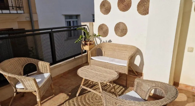Апартаменты Мансарда c 1 комнатой Happy Apartments Valencia