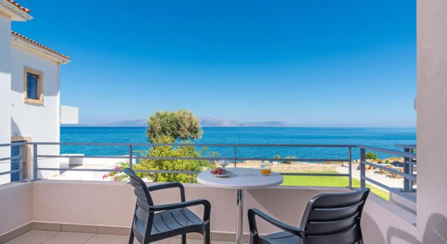 Номер Standard Pelagia Aphrodite Hotel