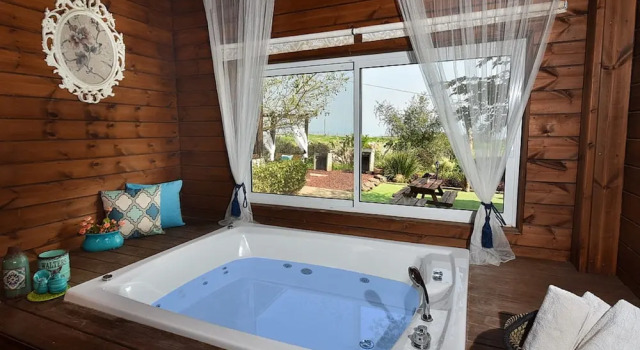 Люкс Deluxe Mul Kineret Suites