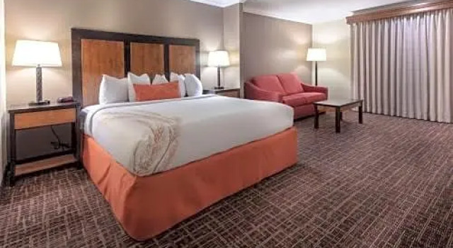 Номер Standard с видом на внутренний двор Best Western Wichita North Hotel & Suites
