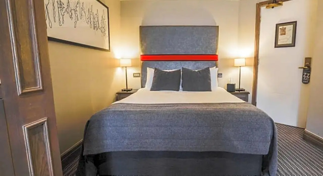 Номер Standard Villiers Hotel