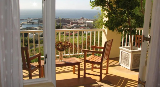 Апартаменты с 2 комнатами с видом на море Albatross Guest House
