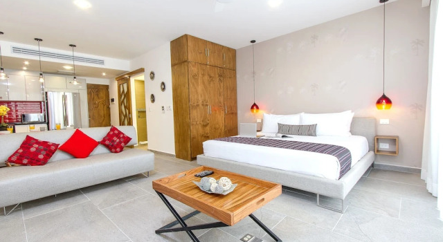 Студия с балконом Soul Hometown Apartments by Mikitito Rentals