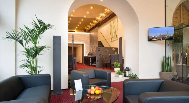 Hotel U Hada Žatec, Забронировать Отель СПА-отели Czech central mountains, SPA-услуги