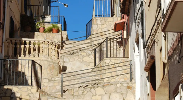Child-friendly and Pet-friendly Villa in Chella With Private Swimming Pool, Book Villa Chella Valencia Province