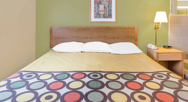 Super 8 by Wyndham East Moline, Prenota Hotel East Moline Quad Cities