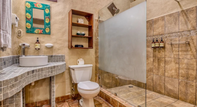 Семейный люкс Ylang Ylang Beach Resort