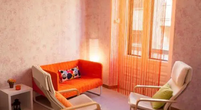 Sabi Habitaciones Hostel, Забронировать Хостел Хостелы Саламанки, рядом с Спа-центр Aquatherapia, Хостел