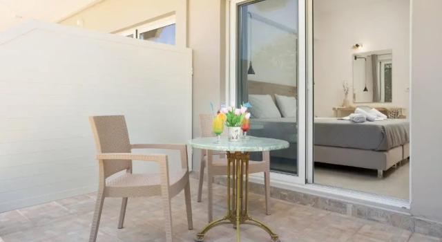 Апартаменты Deluxe Antonis apartments
