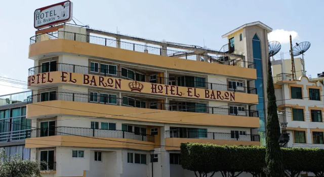 Hotel El Baron, Prenota Hotel León 