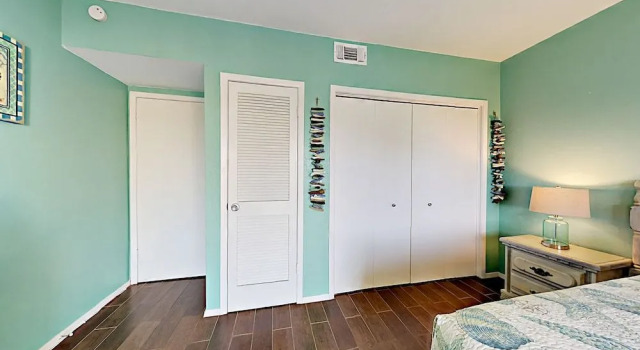 121E Venus Lane Condo - 1 Br condo by RedAwning, Book Lejlighed Padre Island USA