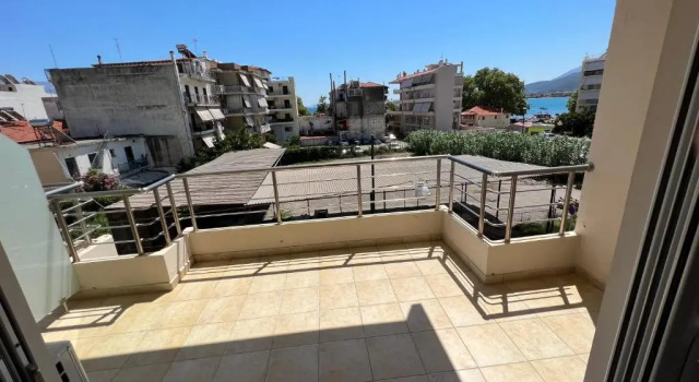 Апартаменты NIKI Apartment 90 m2 in gribovo