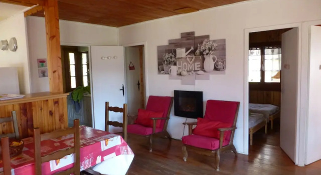 Шале Superior с 3 комнатами Camping, Hôtel De Plein Air Les Cariamas