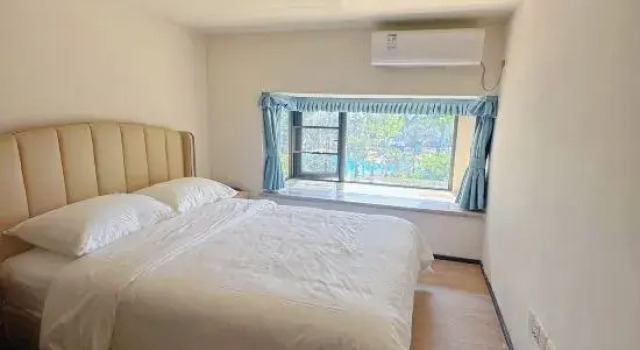 Трёхместный семейный люкс с 3 комнатами Jin Bi Property Joyful Homestay (Dongning Haifahu Island Store)