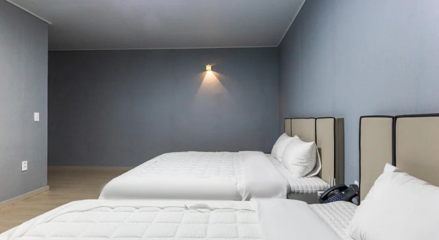 Yeosu Rivera Hotel