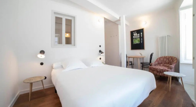 Апартаменты c 1 комнатой с видом на улицу Inferniño Apartments