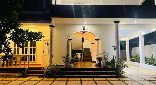 Garden Bay Resort, Book Ferieresort Hoteller i Varkala med parkering, Parkering