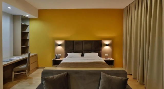 Студия HomeBridge Hotel Apartments