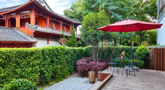 Двухместный номер Premium Hotel Indigo Lijiang Ancient Town by IHG